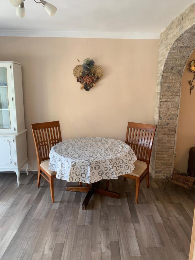 Apartments Neira Near Dubrovnik Ivanica Exterior photo