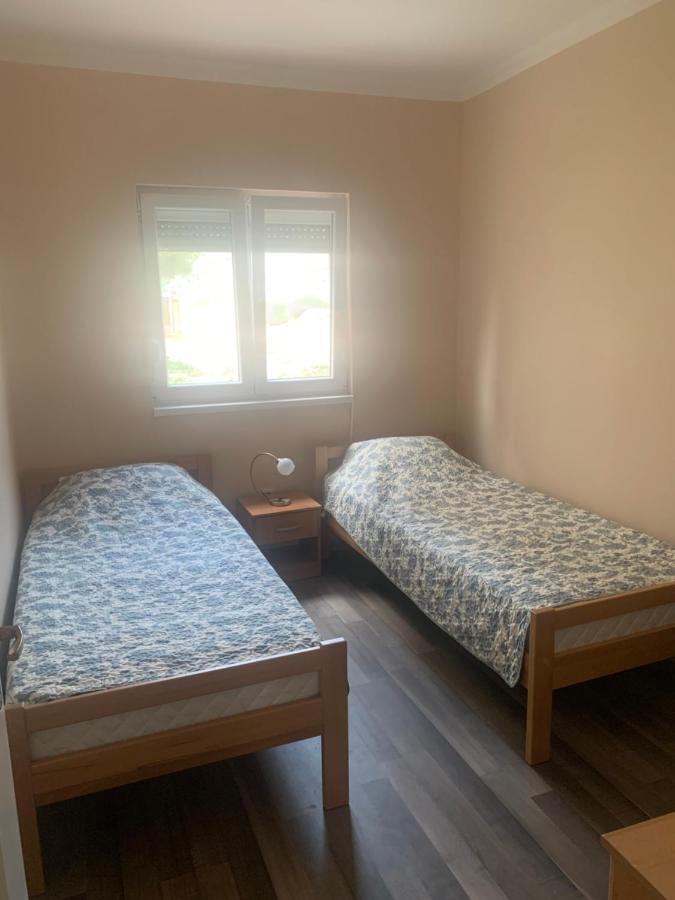 Apartments Neira Near Dubrovnik Ivanica Exterior photo